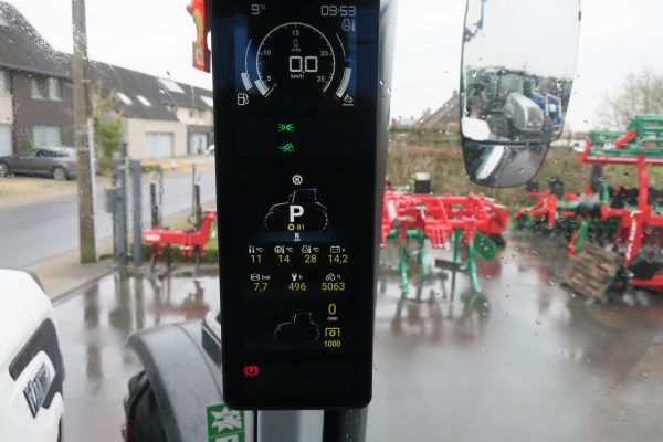 Valtra T145 Versu VERKOCHT